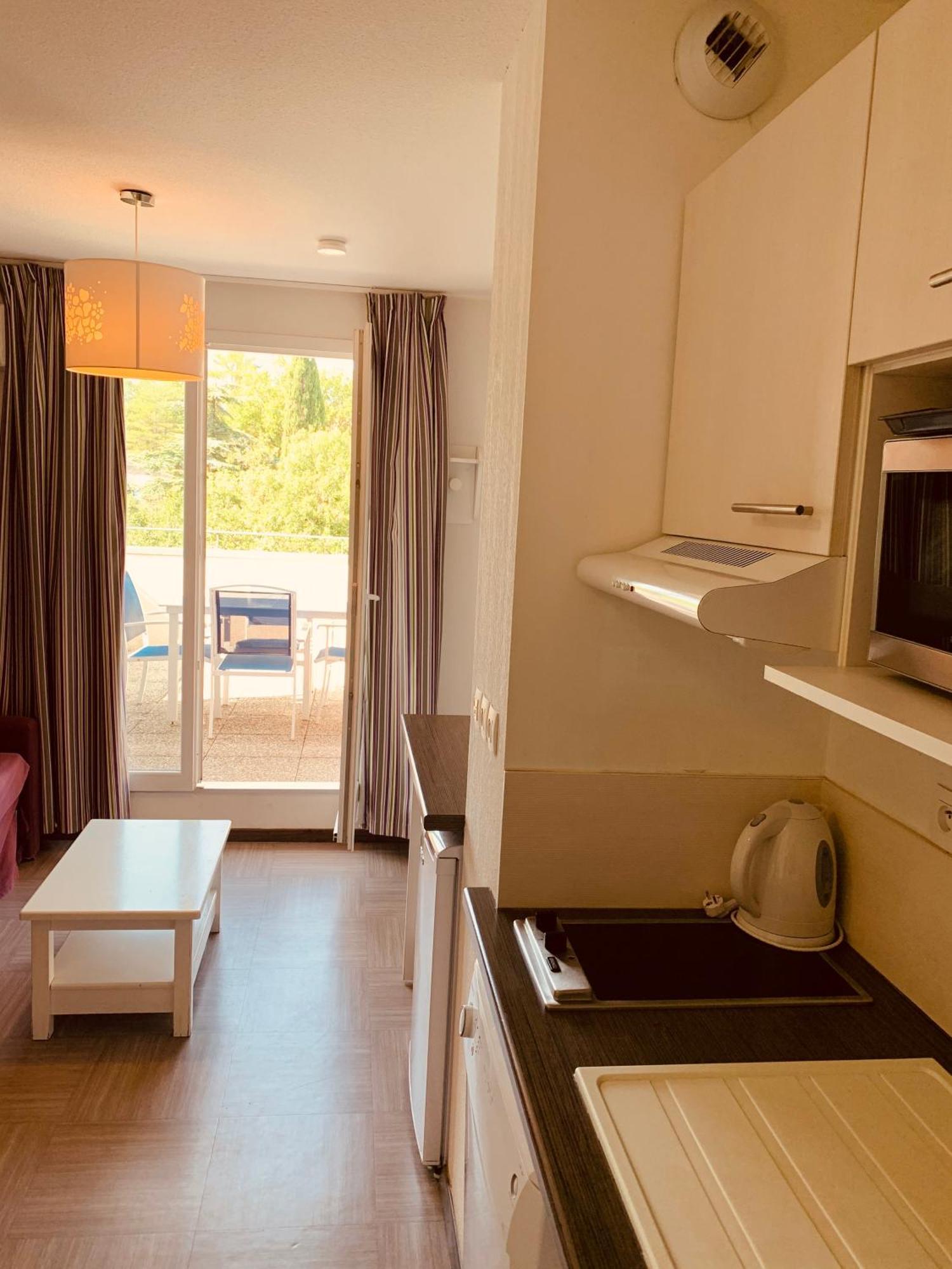 Terres De France - Residence Cote Provence Gréoux-les-Bains Εξωτερικό φωτογραφία